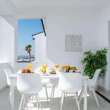 235 Mirador De Hills 3d Apartment *